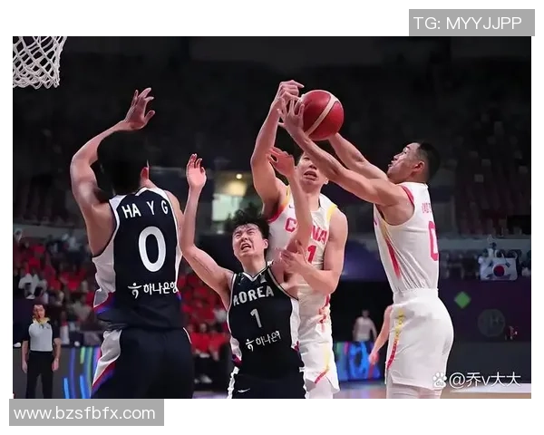 南京篮球队配合引发热议球迷对战术执行和团队默契提出不同看法